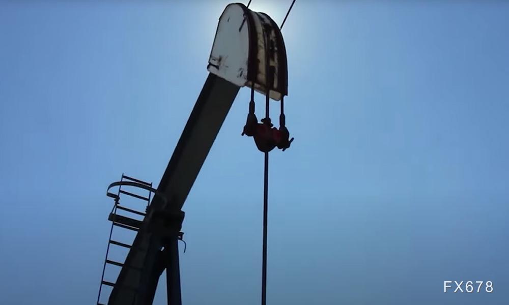 英伟达官方宣布人工智能芯片Blackwell需求激增,已大幅提升产量