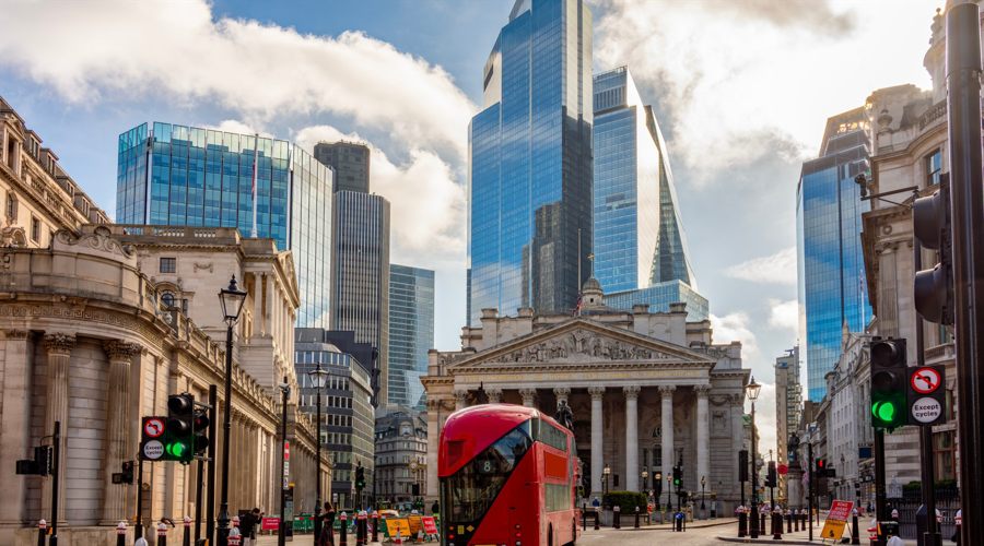 Snowflake 在盘后交易中上涨了9.27%。